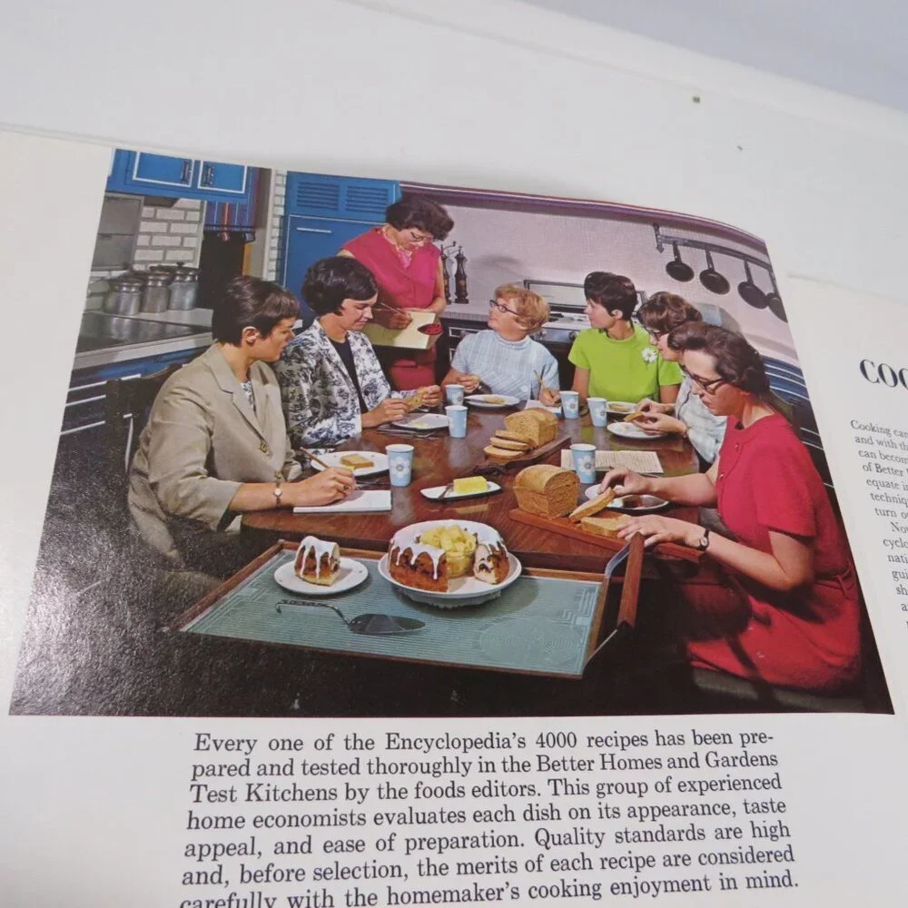 Encyclopedia of Cooking (Abalone to Bannock) by Better Homes and Gardens 1973
